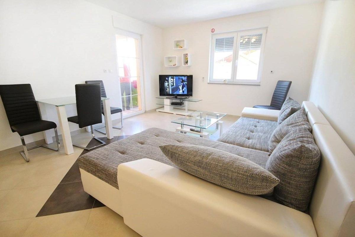 Apartment Borka メドゥリン エクステリア 写真